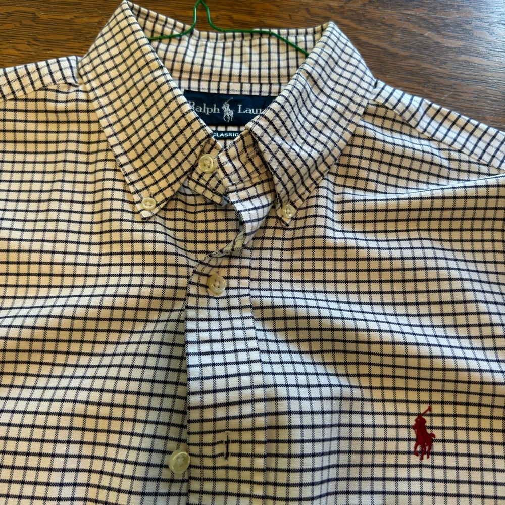 Polo Ralph Lauren Long Sleeve Button Down
Plaid Shirt size XL